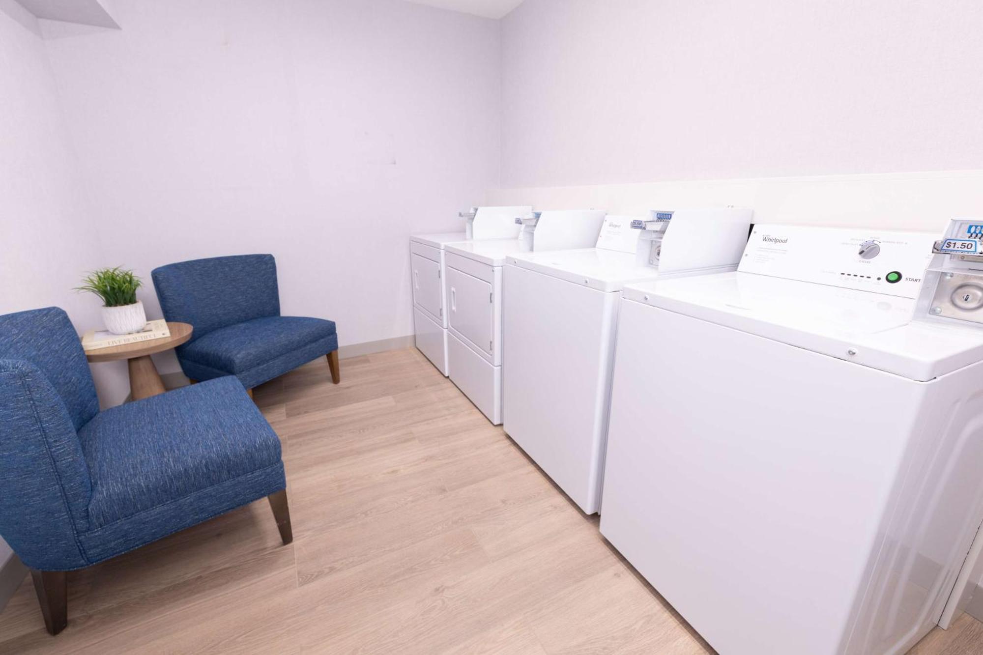 Hilton Garden Inn Des Moines Airport Eksteriør billede