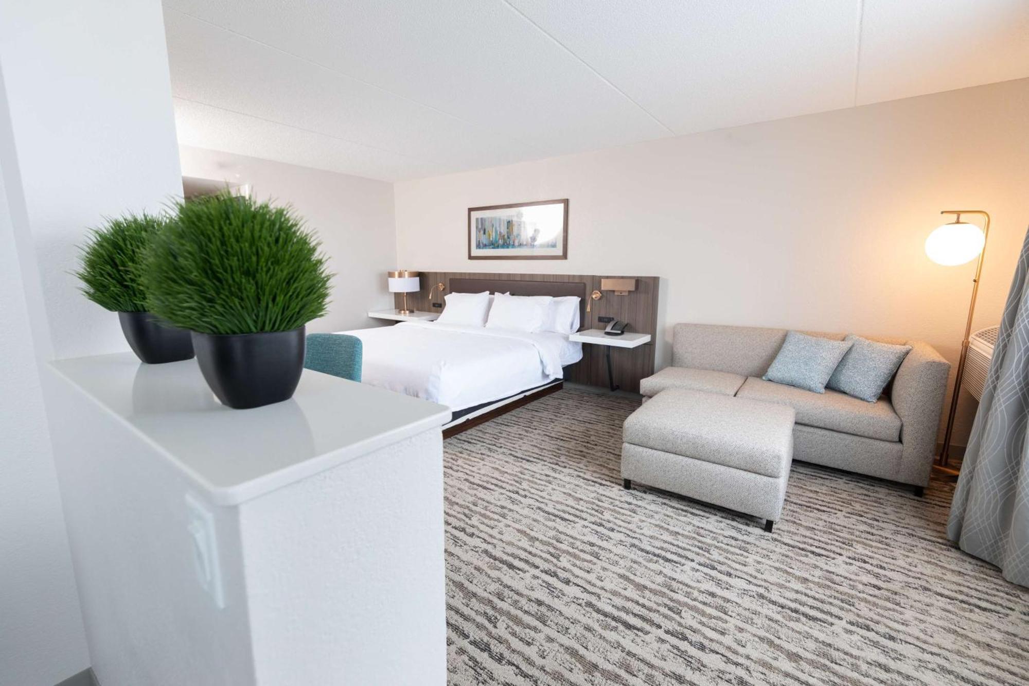 Hilton Garden Inn Des Moines Airport Eksteriør billede