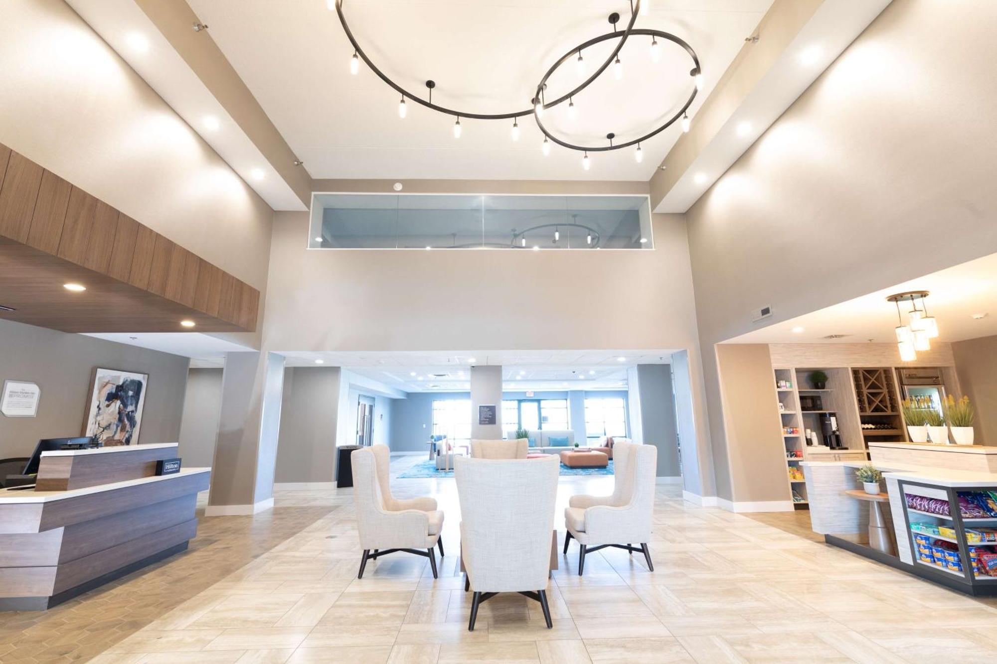 Hilton Garden Inn Des Moines Airport Eksteriør billede