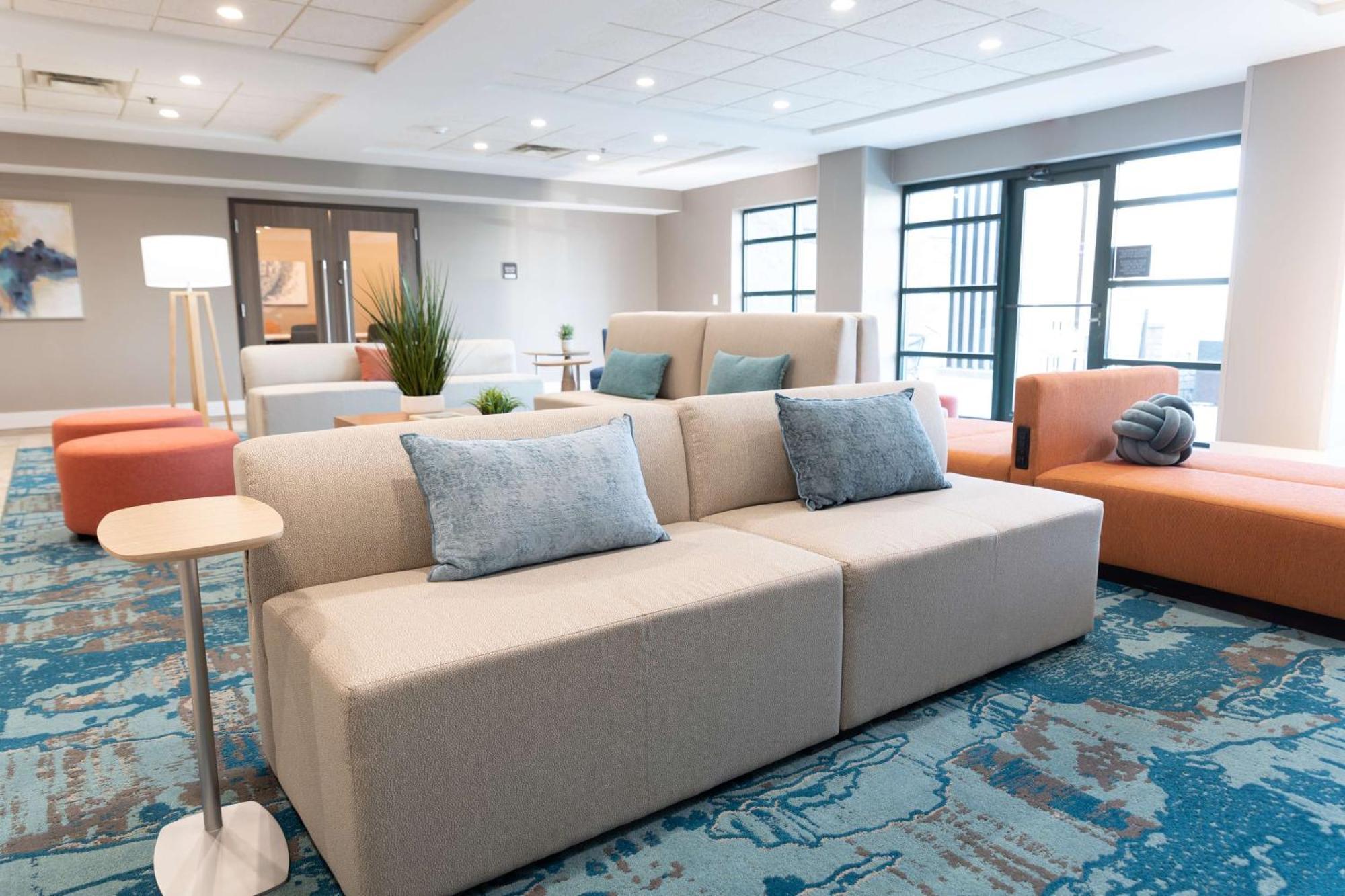 Hilton Garden Inn Des Moines Airport Eksteriør billede
